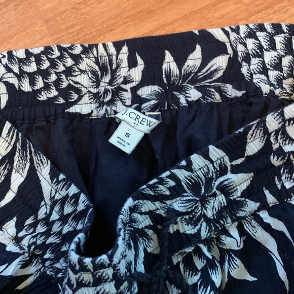 J. Crew navy pineapple skirt, S - Picture 7 of 8